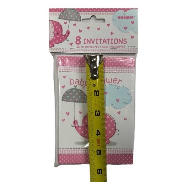 8 baby shower invitations. Pink and white with elephant on front, new in package - Picture 3 of 4